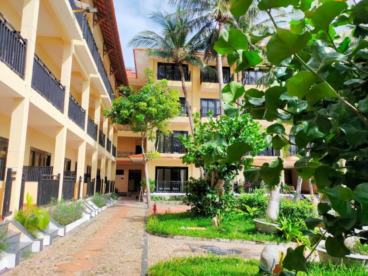 Hon Rom Central Beach Resort Mui Ne Esterno foto