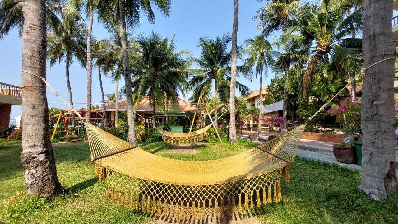 Hon Rom Central Beach Resort Mui Ne Esterno foto