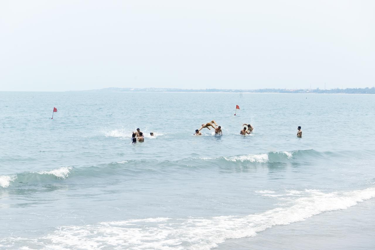 Hon Rom Central Beach Resort Mui Ne Esterno foto