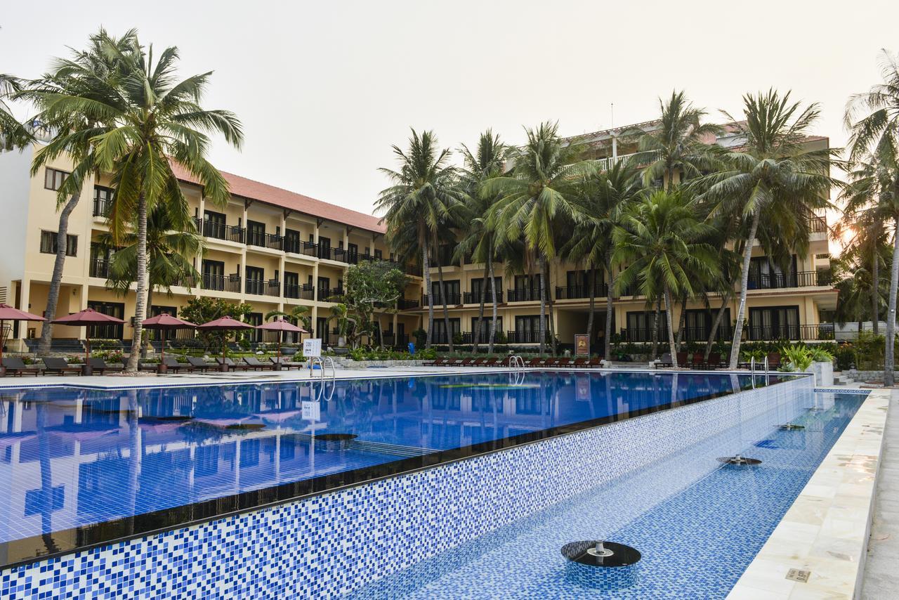 Hon Rom Central Beach Resort Mui Ne Esterno foto