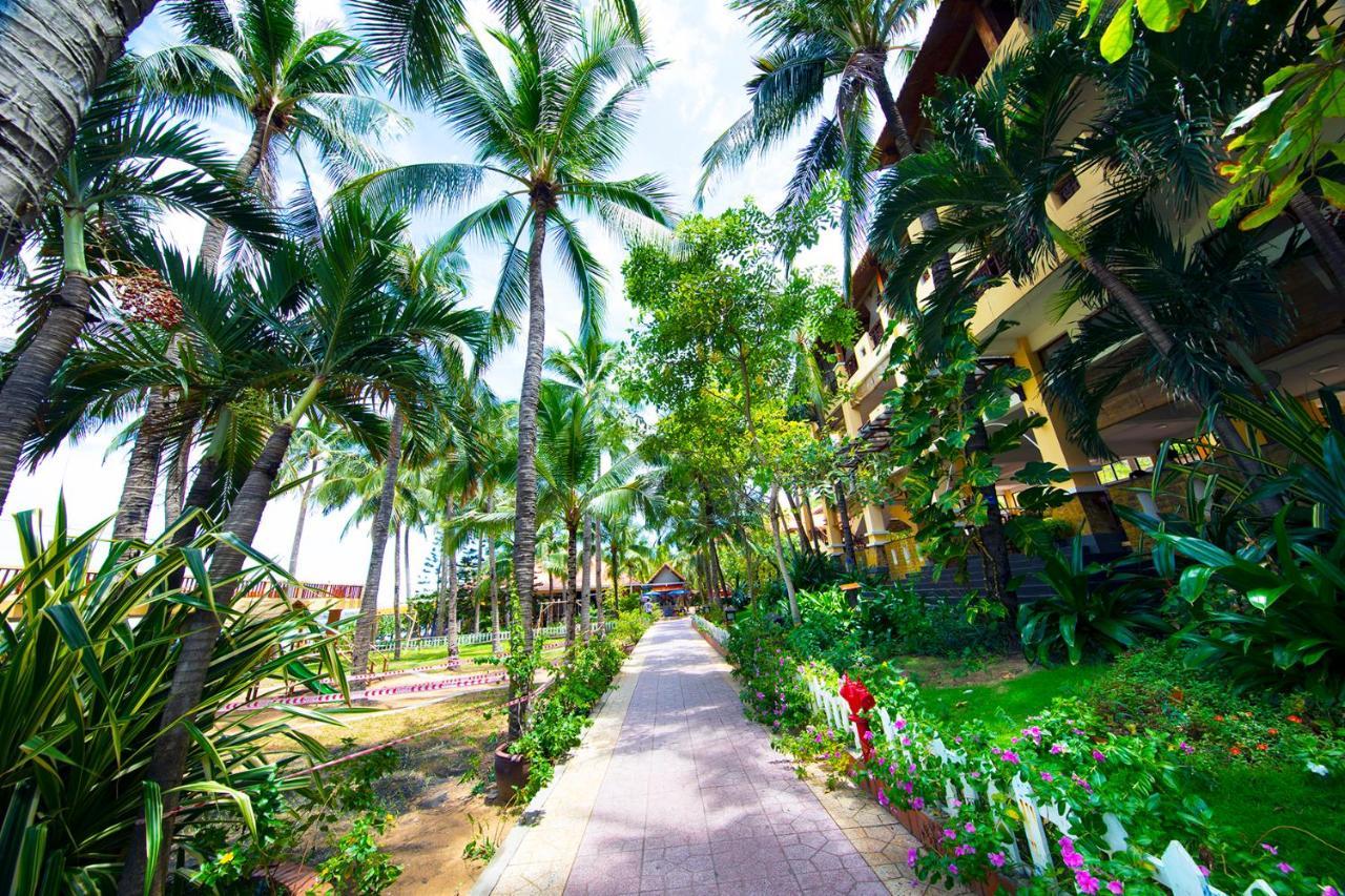 Hon Rom Central Beach Resort Mui Ne Esterno foto